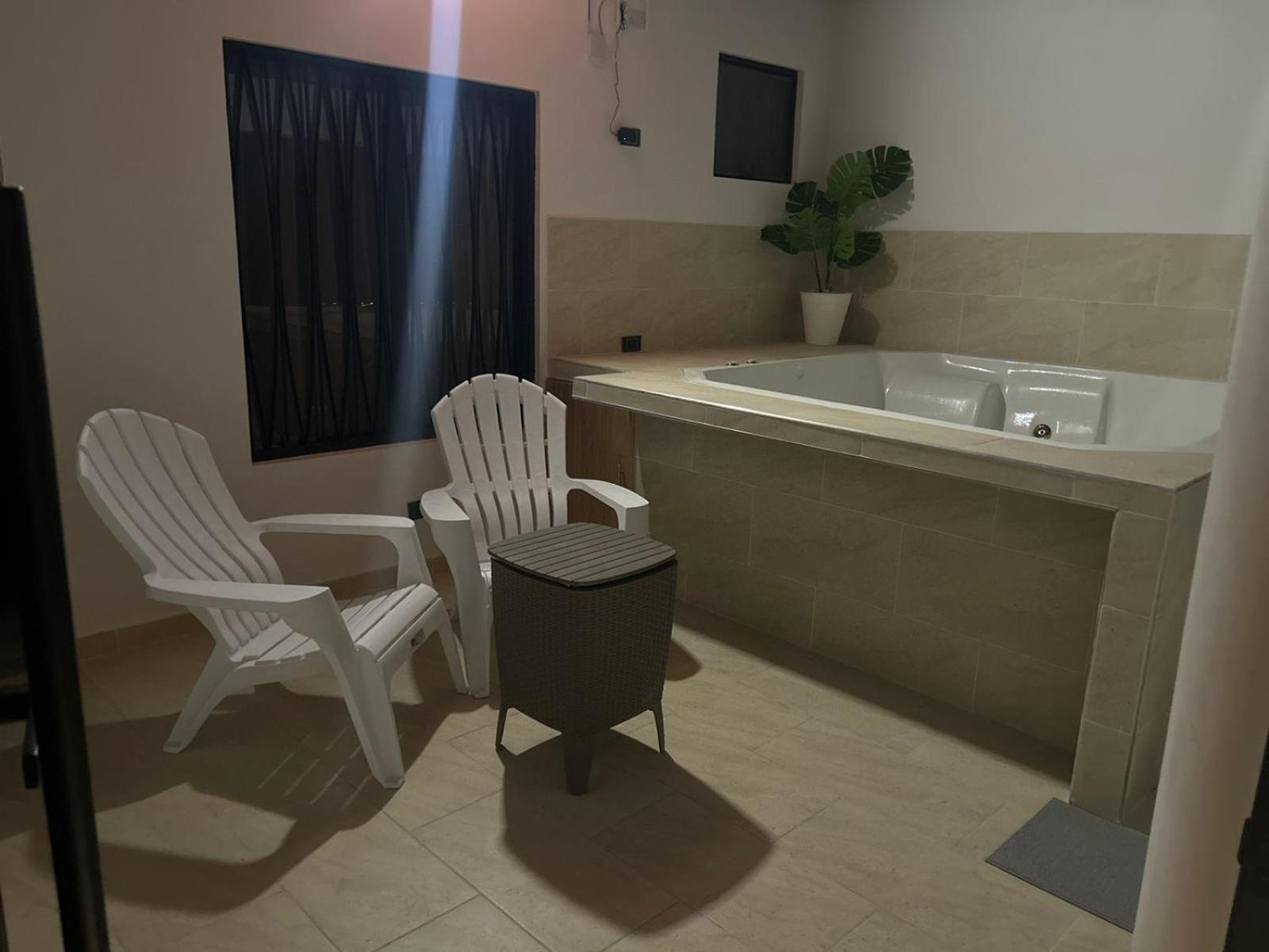 Clandestino - Hotel Boutique La Dorada Luaran gambar