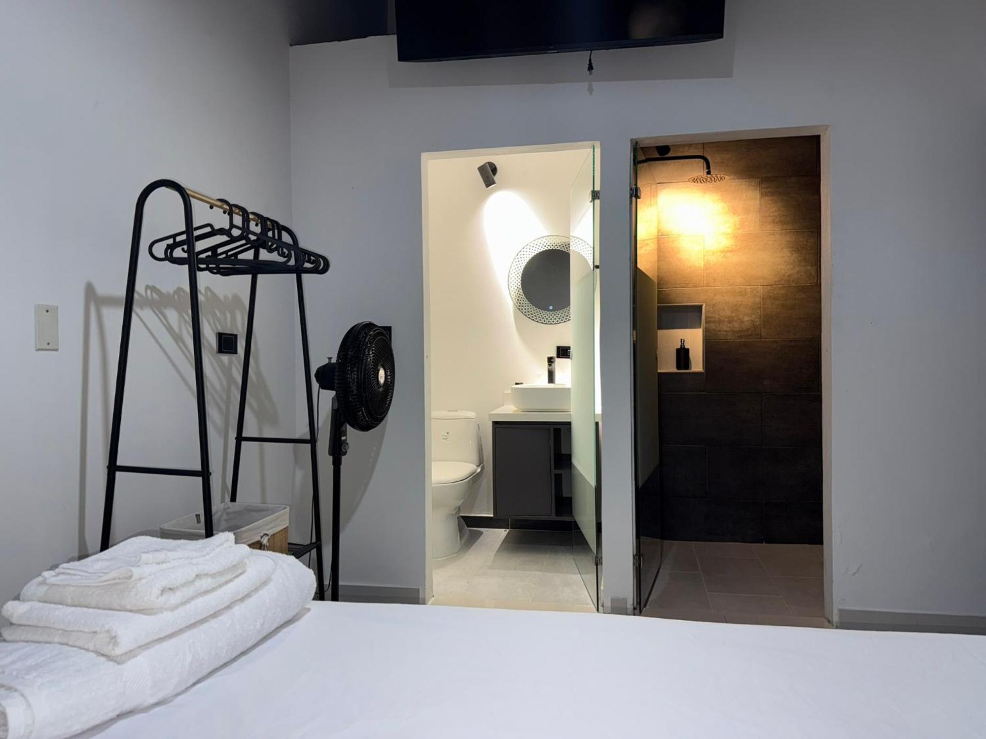 Clandestino - Hotel Boutique La Dorada Luaran gambar