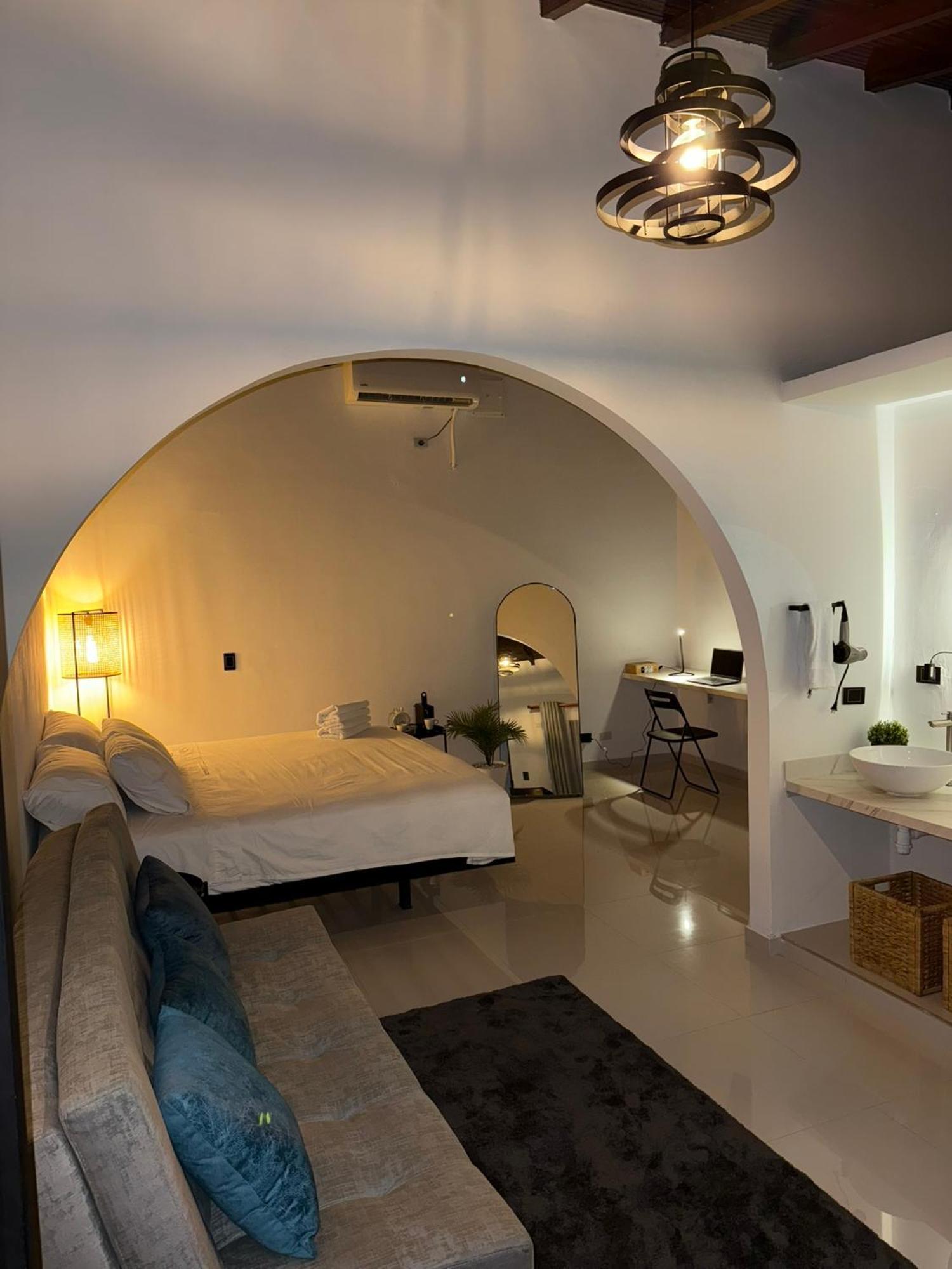 Clandestino - Hotel Boutique La Dorada Luaran gambar