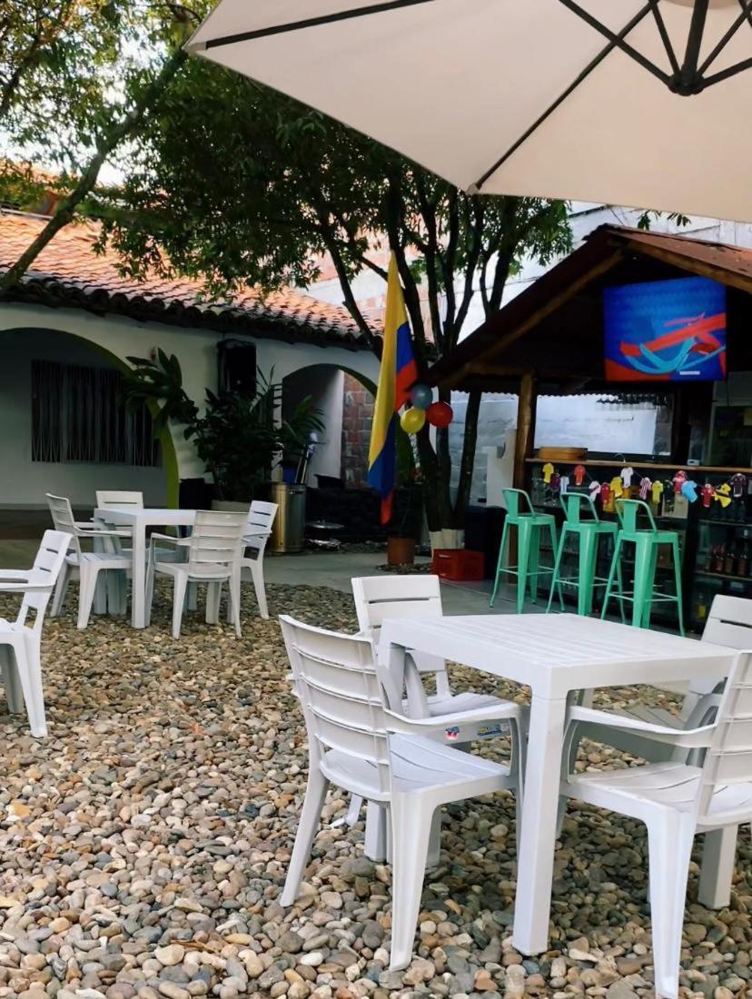 Clandestino - Hotel Boutique La Dorada Luaran gambar